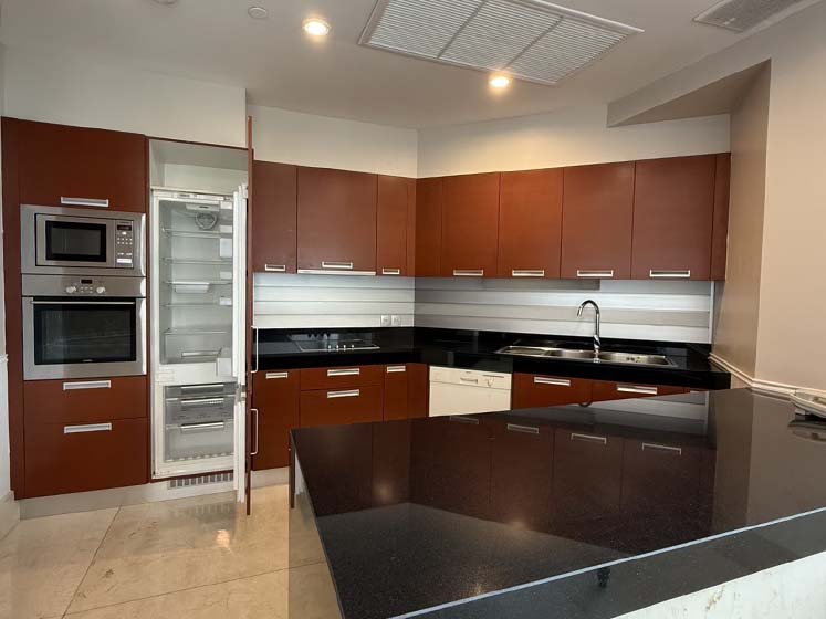 Condominium in Sathorn : The Infinity 